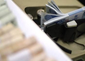 Türkiye’de seçimlerin ilk turu geride kalırken, yabancılar bu durumdan para kazanmanın yollarını arıyor.