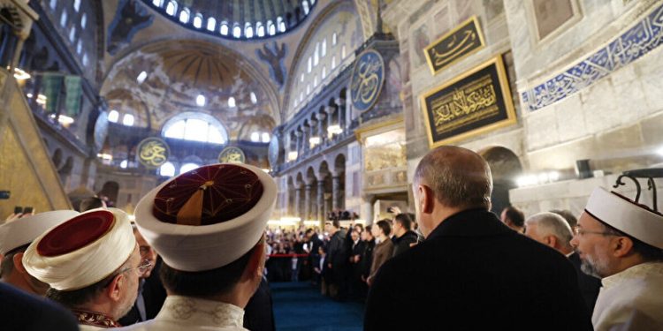 Yargıtay üyesi, Erdoğan’ın Ayasofya’da yaptığı ‘son miting’den görüntüler paylaştı