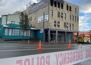 Yeni Zelanda'da hostel yangını: En az 10 kişi öldü