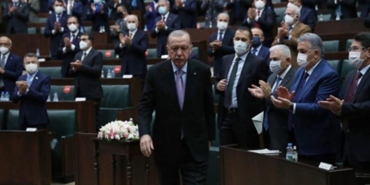 Yeni dönem hesapları: İşte AKP'de 'bakanlık' için adı geçen isimler