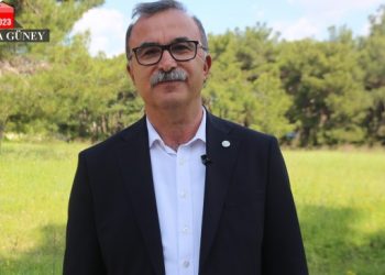 Yeşil Sol Parti Eş Sözcüsü Akın'dan hareketli seçmene çağrı: Bize başvurun