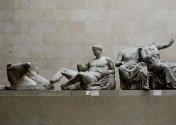 Yunanistan yağmalanan yüzlerce arkeolojik eseri geri alıyor