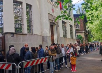 Yurt dışında oy kullanan seçmen sayısı kaç oldu?