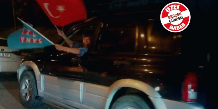 Yurttaşlar İmamoğlu'na desteğe gidiyor; Sabiha Gökçen yolunda yoğunluk