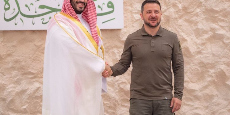 Zelenskiy, Suudi Arabistan Veliaht Prensi Bin Selman ile görüştü