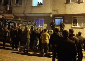 Zeytinburnu'nda ailesinin haber alamadığı kişi evde ölü bulundu