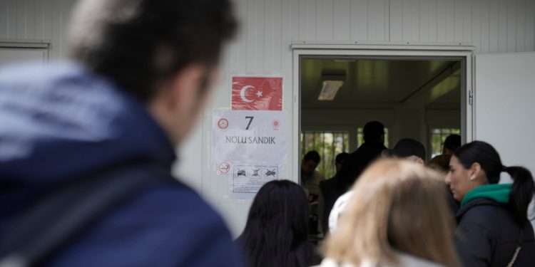 Seçim Gözlemci Heyetinde AfD’li Politikacılar da Var