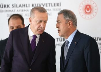 ‘Hulusi Akar’ı muhalefete savunma bakanı olarak önerenler olmuş’ iddiası