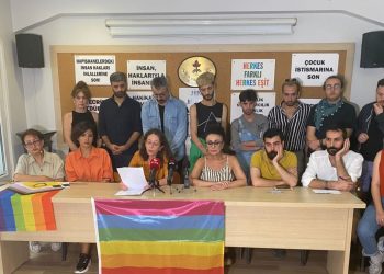 “İranlı mülteci idam tehlikesi nedeniyle derhal serbest bırakılmalı”