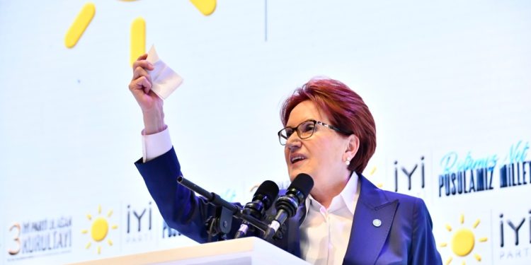 Akşener’den partisine “şımarıklık bitti” CHP’ye de “size başarılar diliyorum” mesajı