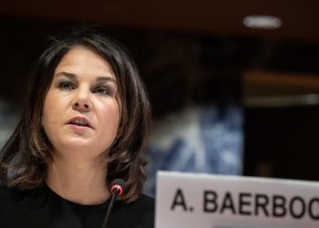 Almanya Dışişleri Bakanı Baerbock: “Erdoğan İsveç’in NATO üyeliğine onay vermeli”