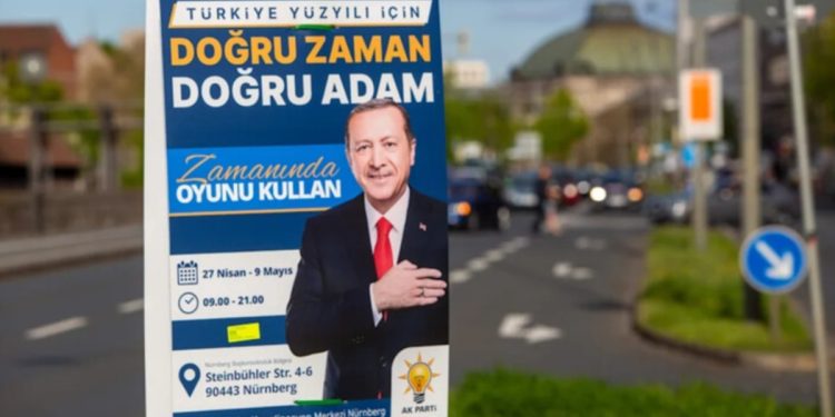 Erdoğan afişleri Almanya’da yönetmelik değişikliğine neden oldu