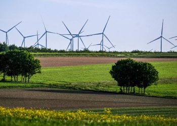 Almanya, yenilenebilir enerji cazibesinde Çin’i geçti, Türkiye de 3 sıra ilerledi
