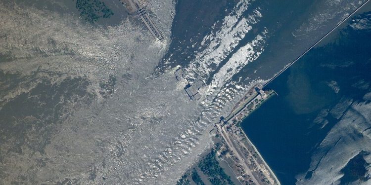 Rusya-Ukrayna Savaşı: Nova Kakhovka Barajı neden vuruldu, nükleer tehlike yaratır mı?