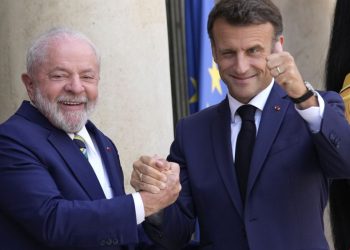 Macron: Dünya Bankası ve IMF’de reform konusunda tam görüş birliği var