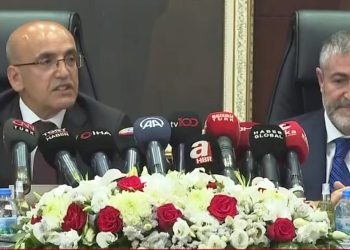 Mehmet Şimşek’ten ilk açıklama: Rasyonel bir zemine dönme dışında seçenek kalmamıştır