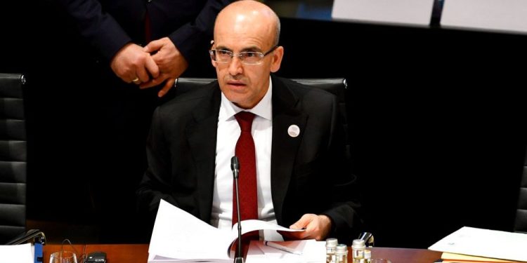 Türkiye ekonomisini yerel seçimlere kadar neler bekliyor?