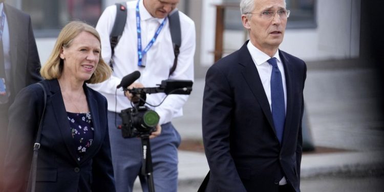 NATO Genel Sekreteri Stoltenberg’den İsveç’in üyeliği için Türkiye’ye mesaj