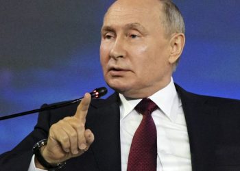 Putin: Belarus’a nükleer silahların ilk sevkiyatı tamamlandı