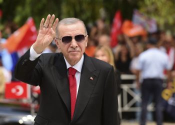Erdoğan: Mehmet Şimşek’in adımlarını Merkez Bankası’yla atmasını kabullendik