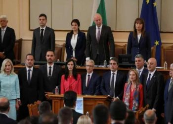 2 yıl, 5 seçim sonra Bulgaristan’da hükümet kuruldu