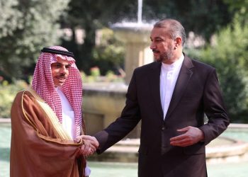 2016'dan beri ilk: Suudi Arabistan Dışişleri Bakanı Bin Ferhan, İran'da