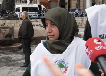 3 bin 700 lira maaş alan emekli: Doğal gaz yakmıyorum, otla çöple yemek pişiriyorum, bu mu mutluluk?