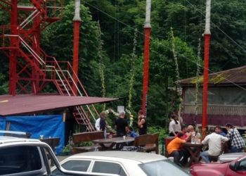 Rize’de öğretmen ve tur rehberine saldırı