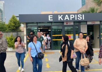 İzmir’de 5 kadın tahliye edildi