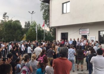 Çiğli’de çocuk parkının kaldırılmasına tepki
