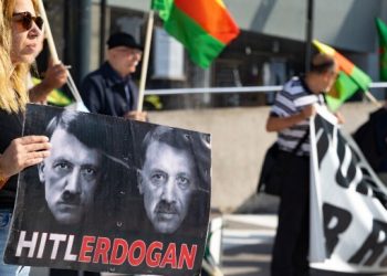 Saldırılara karşı Kopenhag ve Stockholm’da eylem