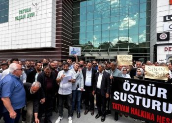 Gazeteci Aygül’e saldırı protesto edildi