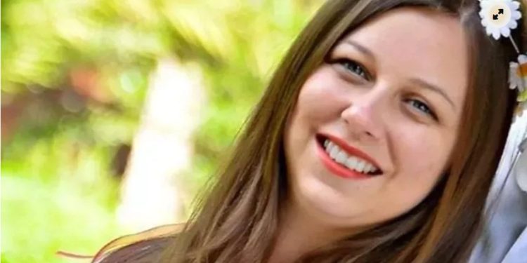 8 aylık bebeğini yıkarken kalp krizinden öldü