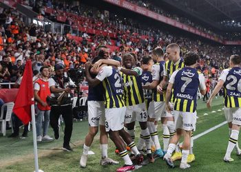 9 yıllık kupa hasreti sona erdi; Ziraat Türkiye Kupası'nda şampiyon Fenerbahçe!