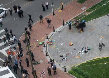 ABD'de mezuniyet töreninde silahlı saldırı: İki ölü, beş yaralı