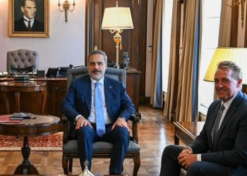 ABD'nin Ankara Büyükelçisi Flake, Dışişleri Bakanı Fidan'ı ziyaret etti