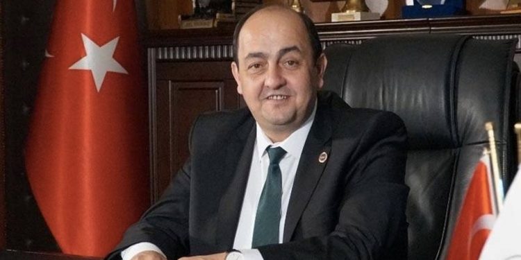 AKP'li başkana cinsel saldırı soruşturması