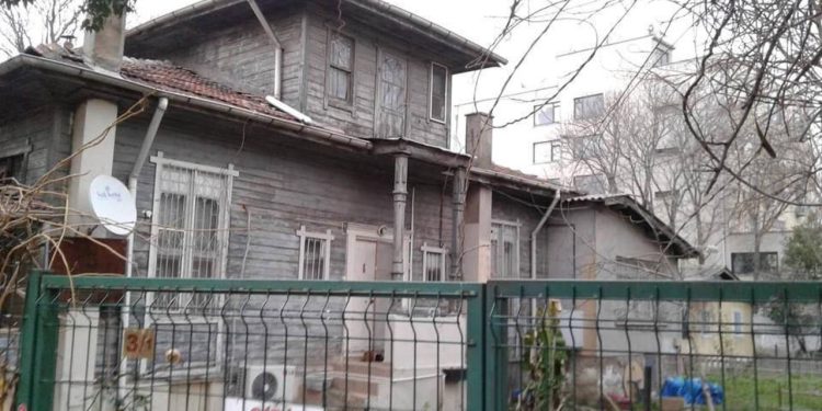 AKP'li belediye, TCDD’nin milyonlarca liralık arazisini 'dini ve sosyal tesis' için aldı