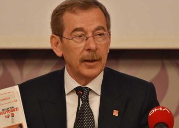 Abdüllatif Şener, CHP’den istifa etti: İlk turda Sinan Oğan’a ikinci turda ise boş oy attım