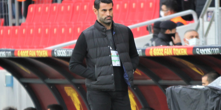 Adı Fenerbahçe ile anılıyordu: Volkan Demirel'den dikkat çeken açıklama