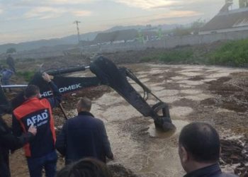 Ağrı'da kaybolan çocuğun cesedi foseptik çukurunda bulundu