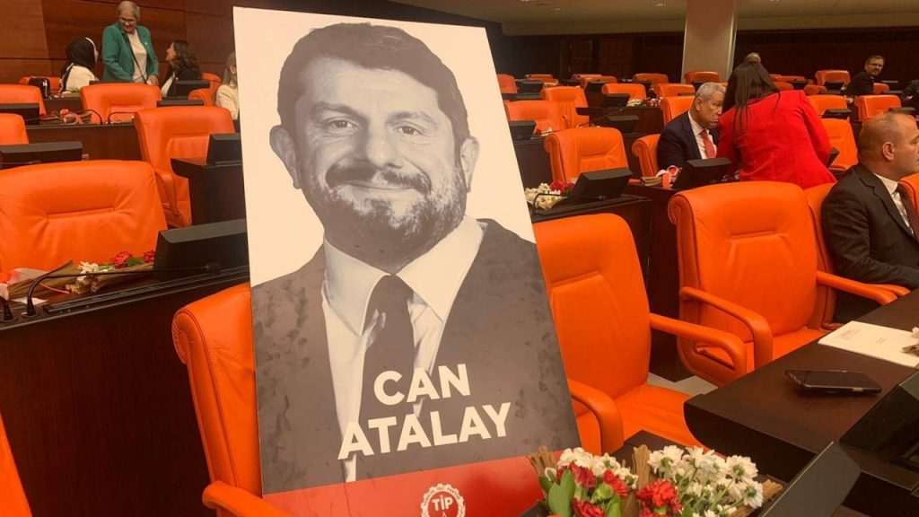 Ailelerden Can Atalay'ın serbest bırakılması için ortak çağrı: 'Bize adaleti öğreten kişi'