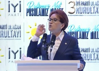Akşener: ‘CHP’den 15 milletvekili istedik, hayatımın en büyük pişmanlığıdır’