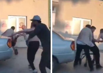 Samsun’da hastaneye alkollü ve yaralı olarak gelen kişilerin saldırısına uğrayan doktor, beyin travması geçirdi.