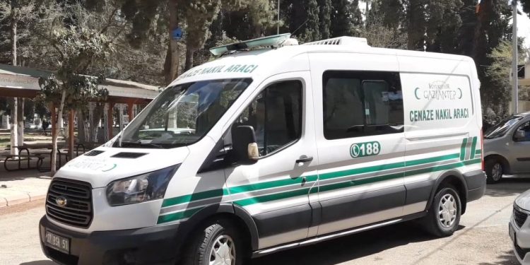 Antep'te iki Suriyeli gencin cesedi derede bulundu