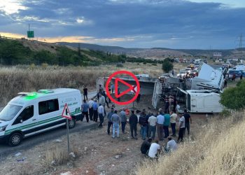 Antep'te kaza : Üç ölü, beş yaralı | Umut-Sen: Denetimin kaldırıldığı yolda yaşanan zincirleme katliam!