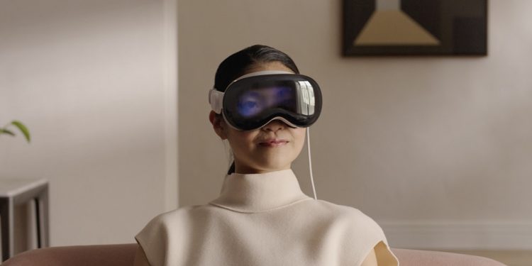 Apple, Vision Pro’yu tanıttı; Türkiye’ye gelecek mi?