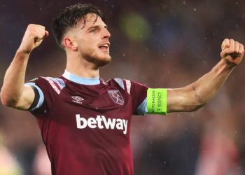 Arsenal, Declan Rice için 105 milyon sterlinlik teklif yaptı