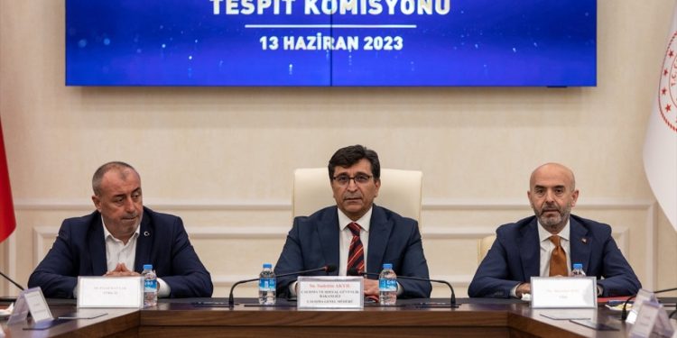 Asgari ücrete ara zam için kritik randevu pazartesiye kaldı