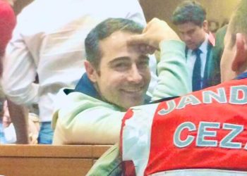 Atilla Taş’ın cemaatle bağına delil bulamayan savcı, bu kez ‘hakaret’ten 6 yıl ceza istedi
